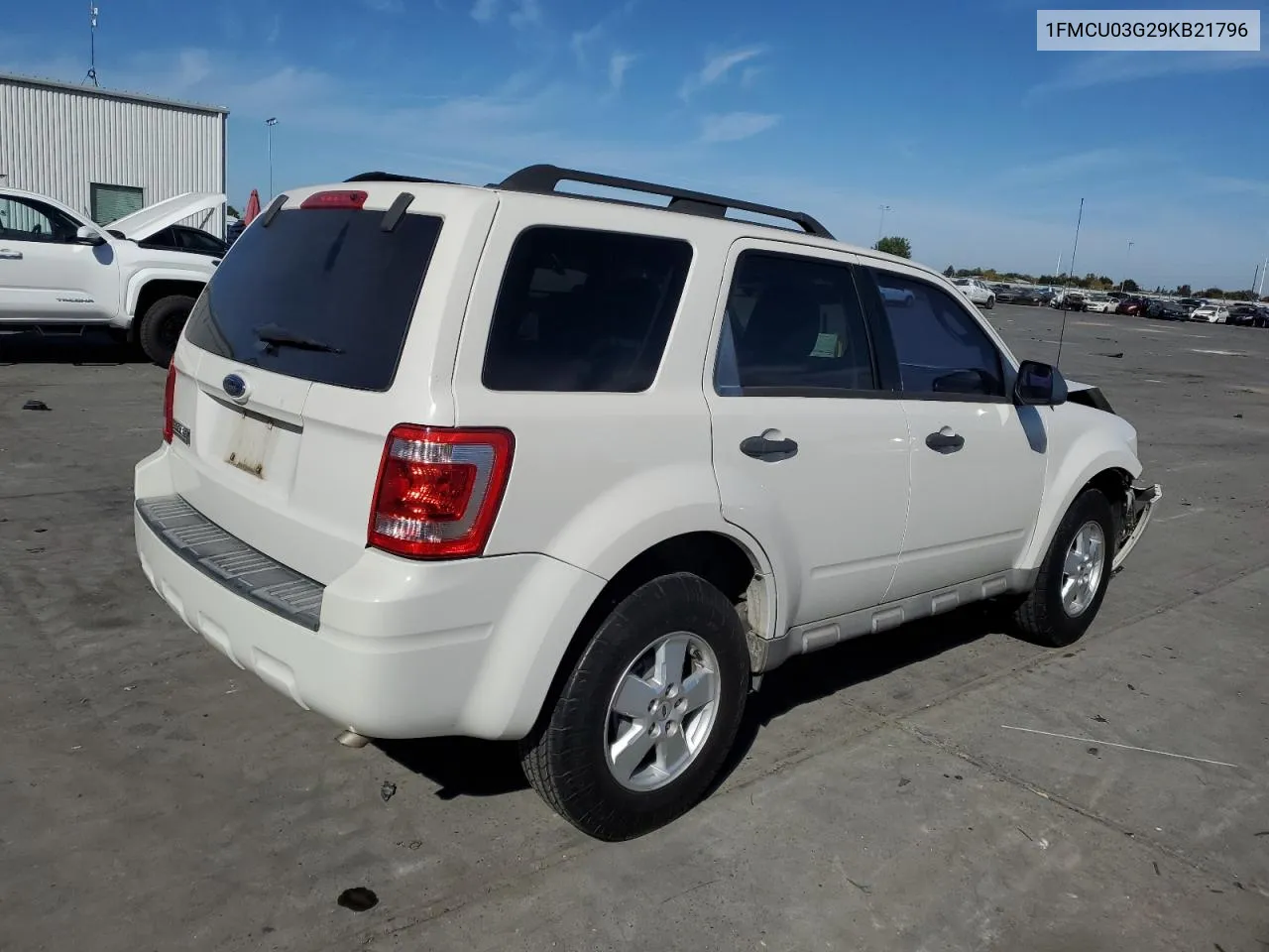 2009 Ford Escape Xlt VIN: 1FMCU03G29KB21796 Lot: 75919184