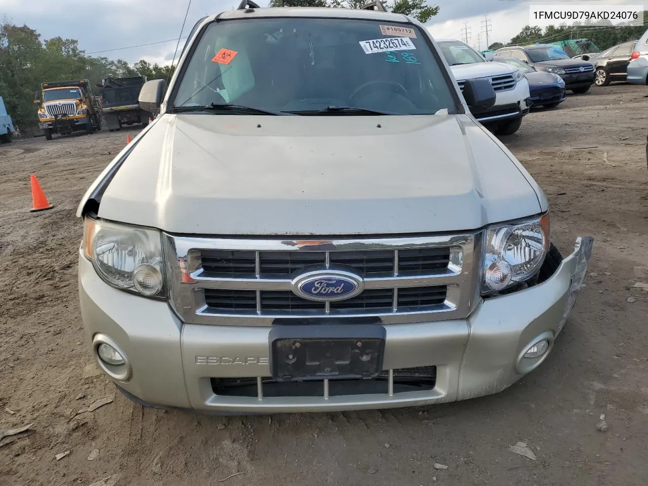 2010 Ford Escape Xlt VIN: 1FMCU9D79AKD24076 Lot: 74232674