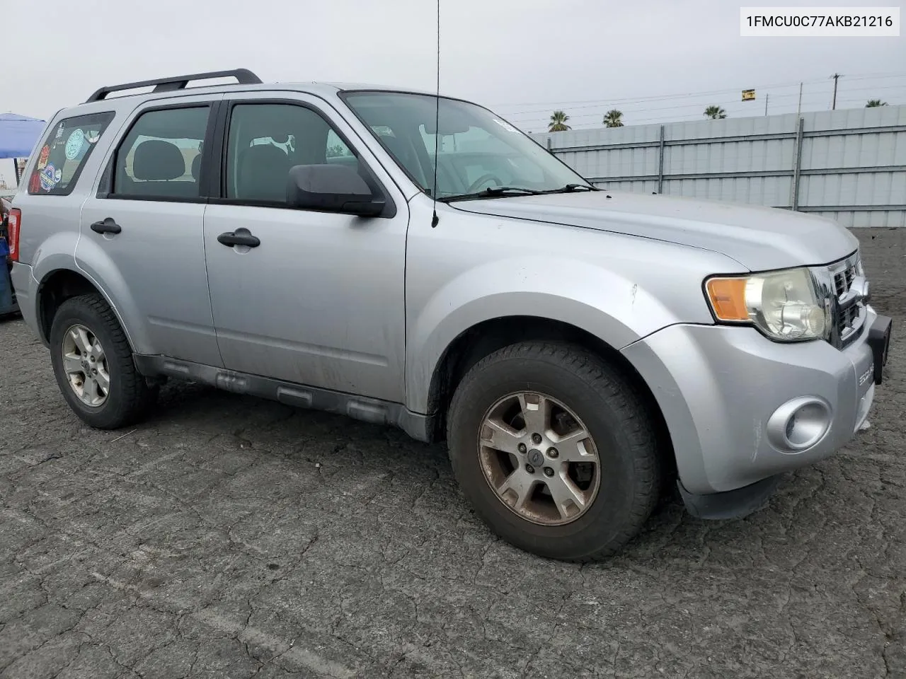 2010 Ford Escape Xls VIN: 1FMCU0C77AKB21216 Lot: 75771344