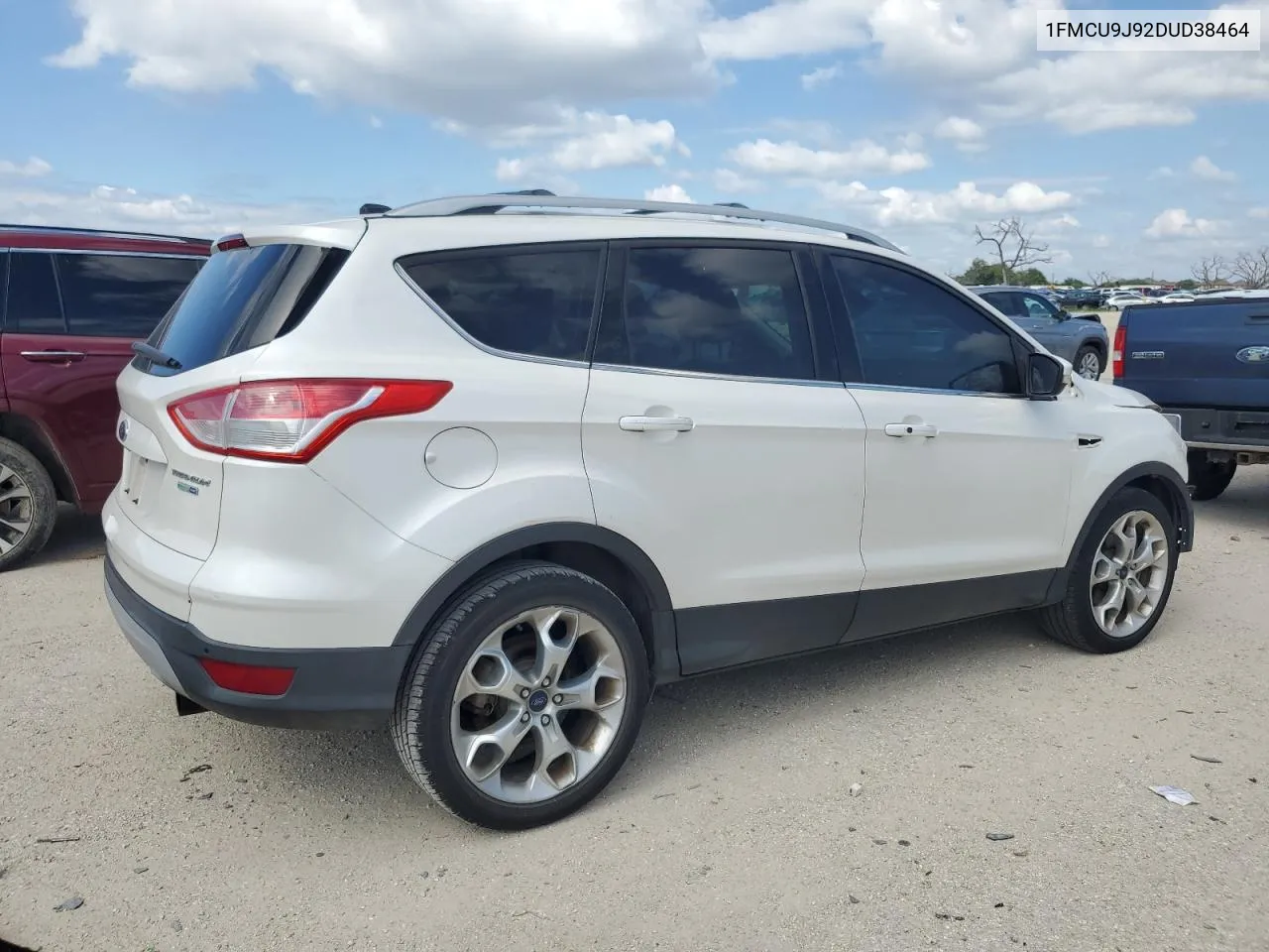 1FMCU9J92DUD38464 2013 Ford Escape Titanium