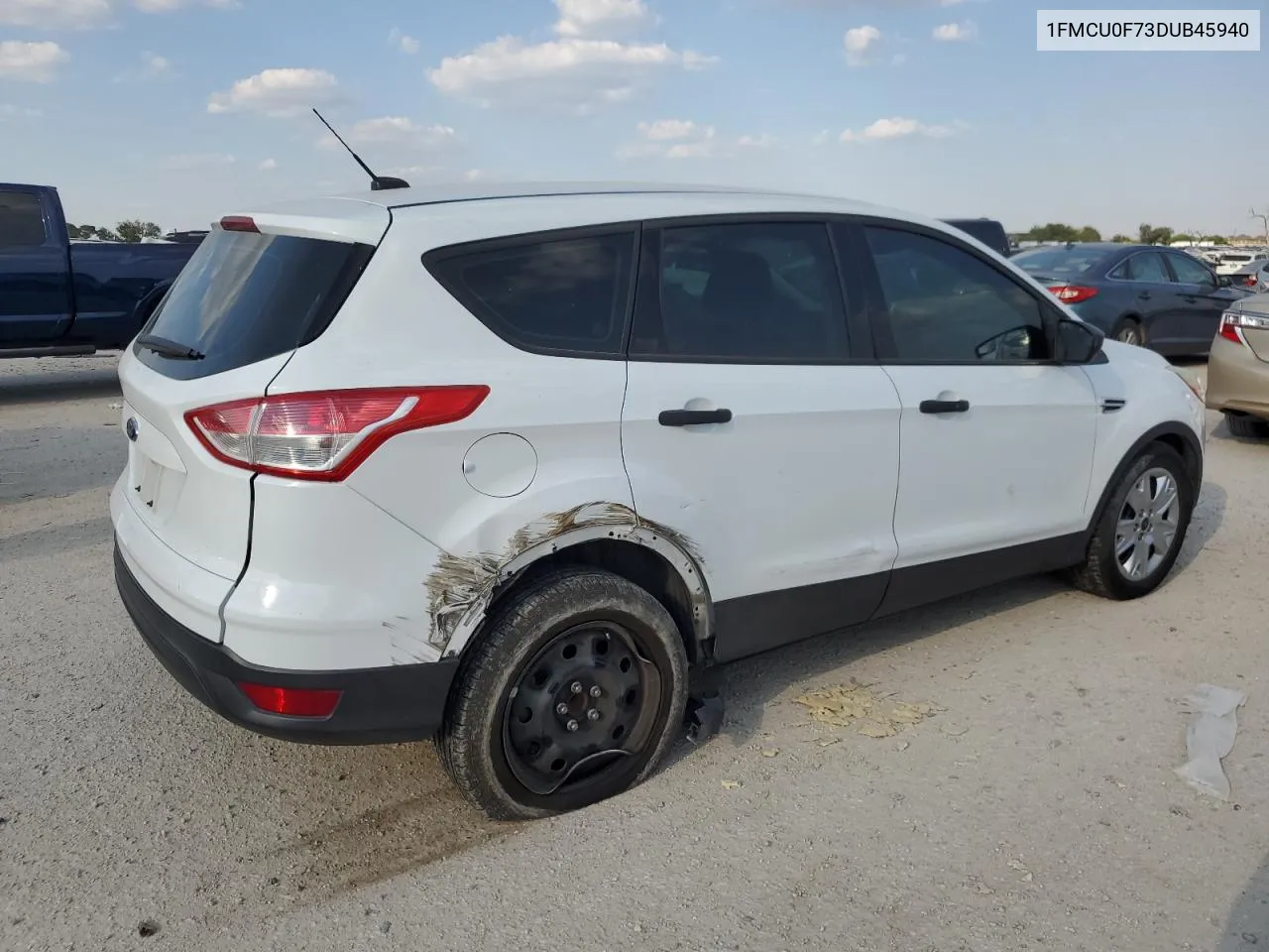 2013 Ford Escape S VIN: 1FMCU0F73DUB45940 Lot: 75044524