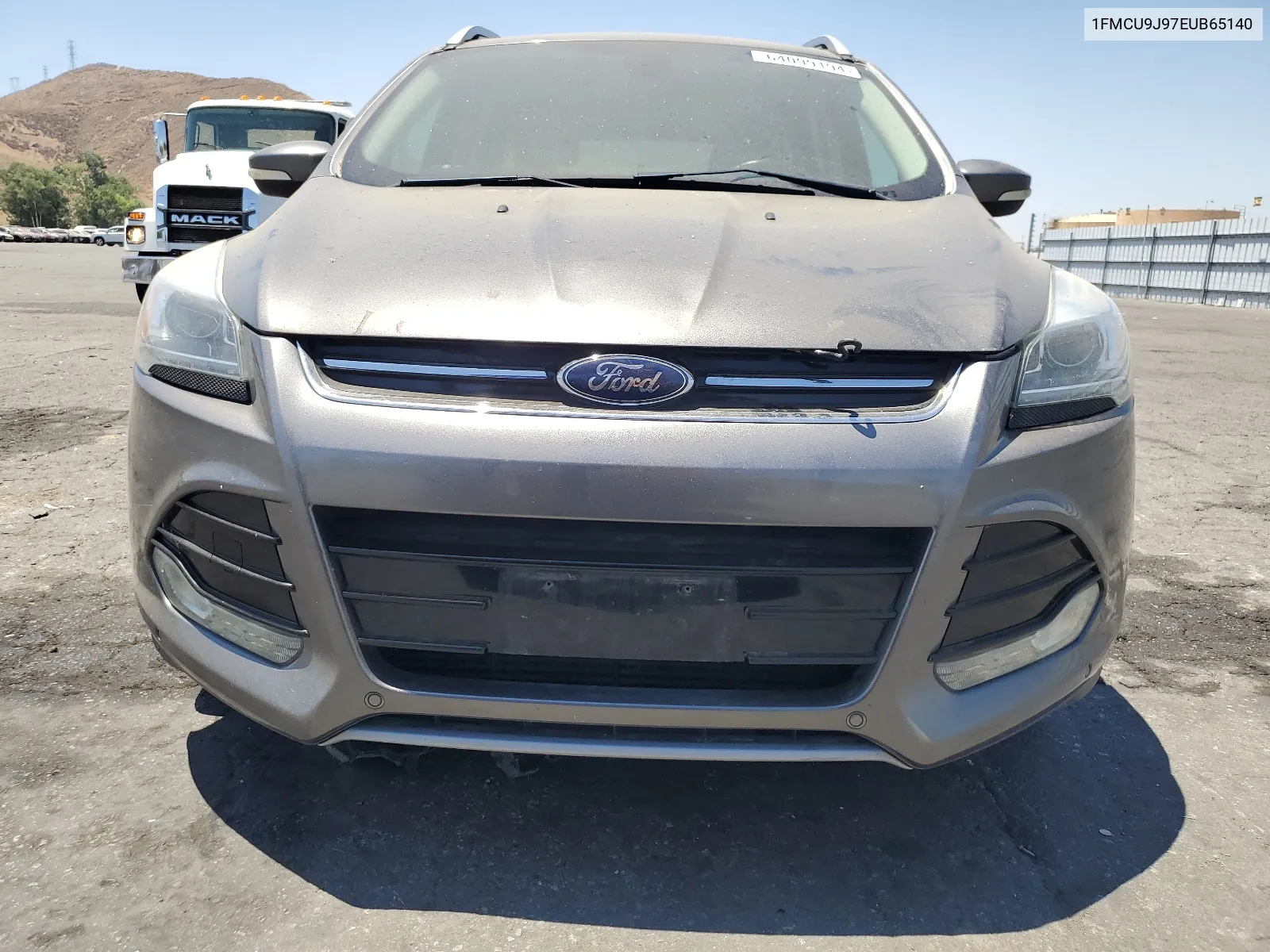 1FMCU9J97EUB65140 2014 Ford Escape Titanium