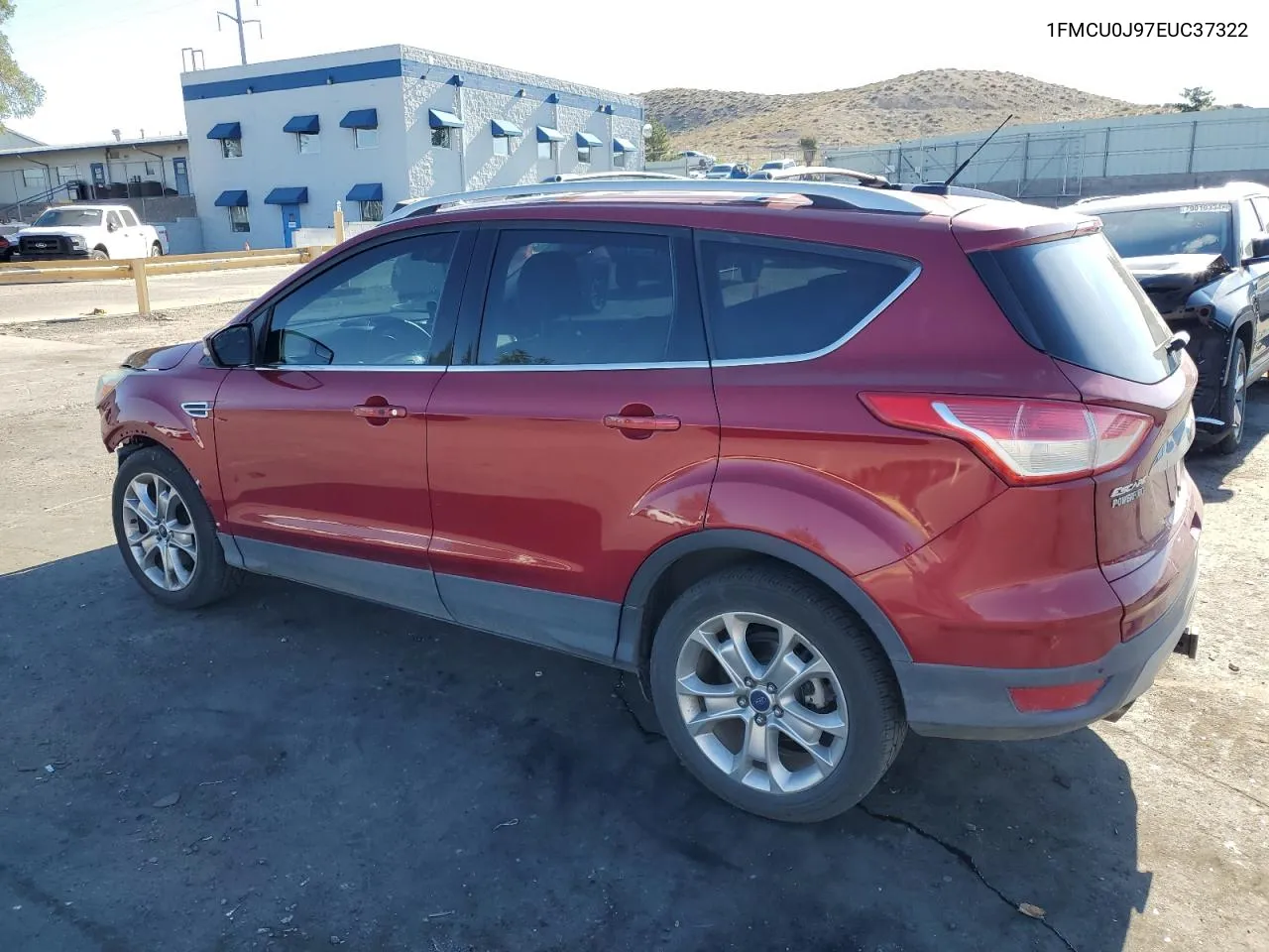 1FMCU0J97EUC37322 2014 Ford Escape Titanium