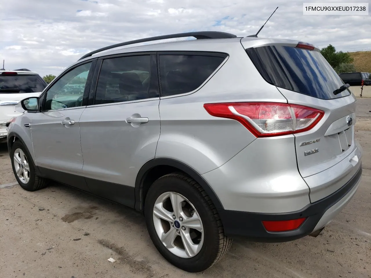 1FMCU9GXXEUD17238 2014 Ford Escape Se