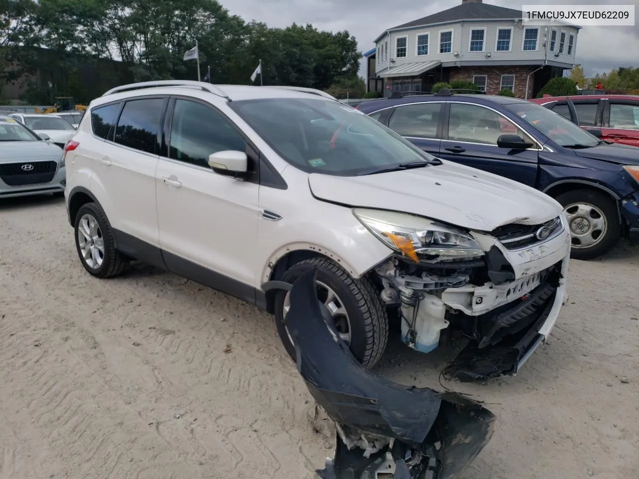 2014 Ford Escape Titanium VIN: 1FMCU9JX7EUD62209 Lot: 73712724