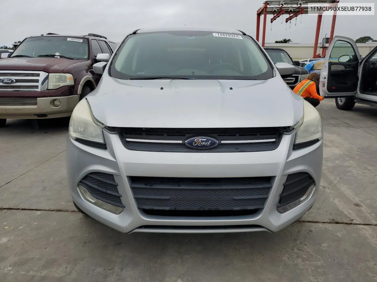 1FMCU9GX5EUB77938 2014 Ford Escape Se