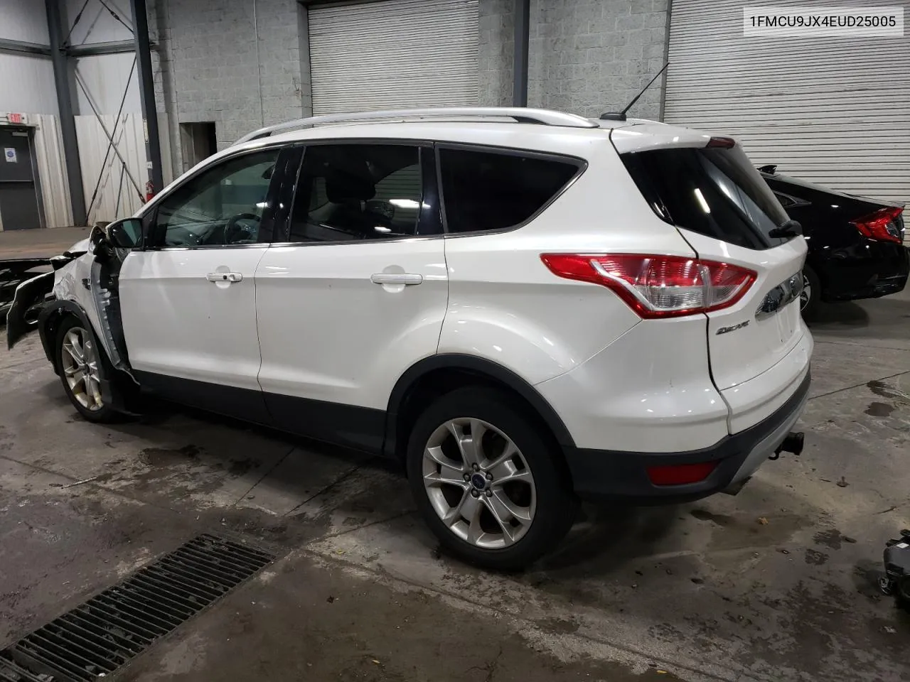 1FMCU9JX4EUD25005 2014 Ford Escape Titanium