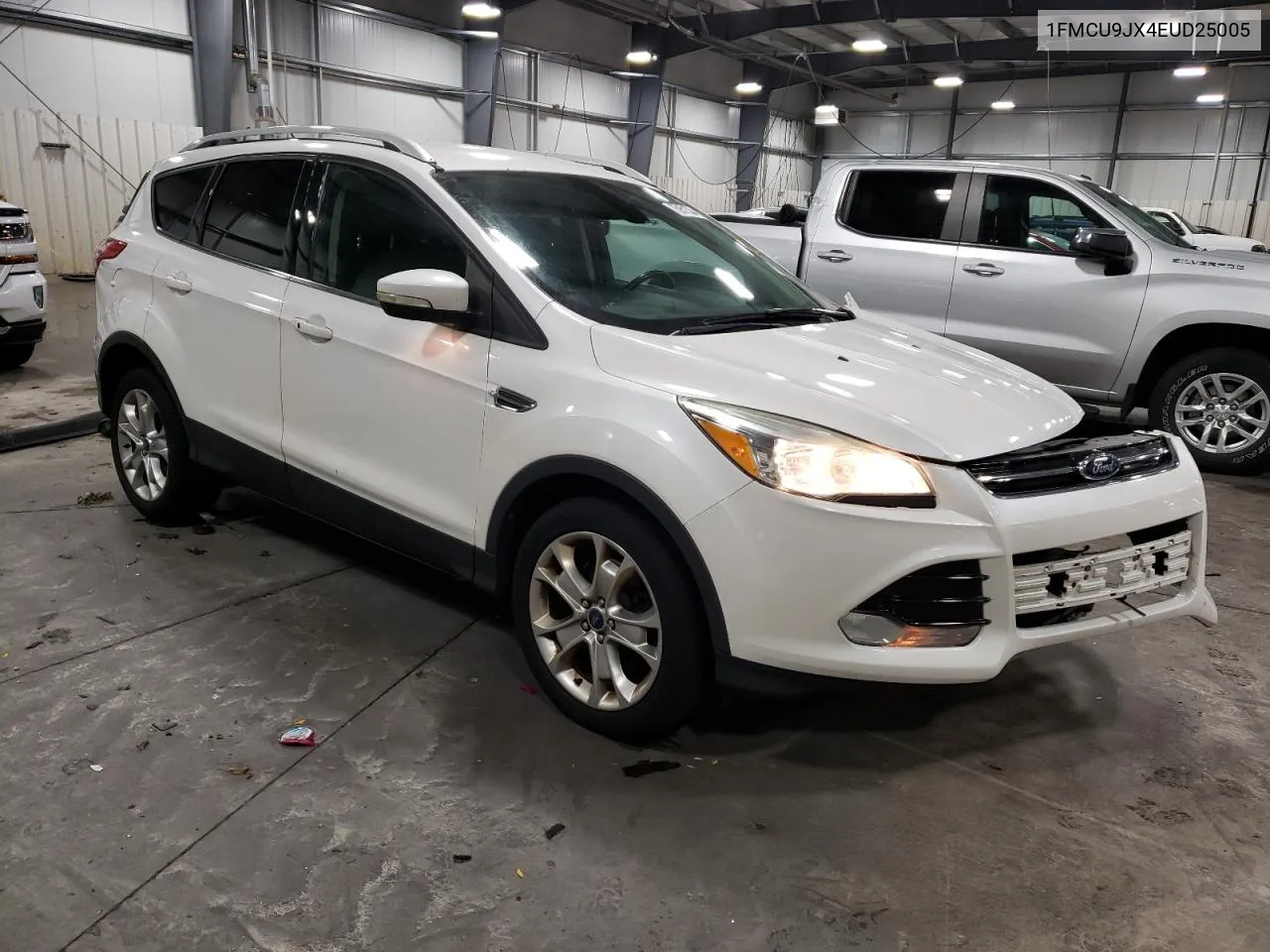 1FMCU9JX4EUD25005 2014 Ford Escape Titanium