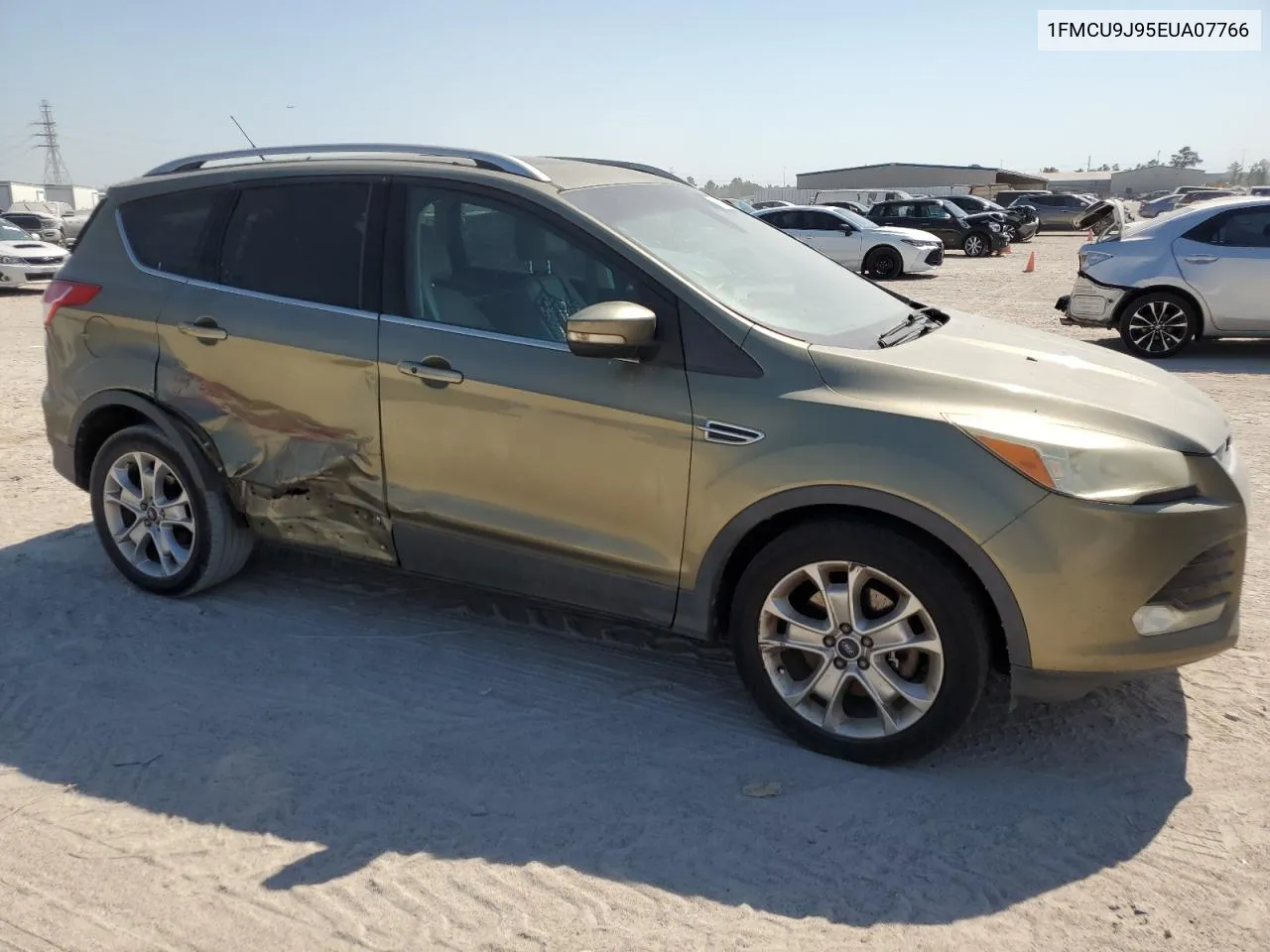 2014 Ford Escape Titanium VIN: 1FMCU9J95EUA07766 Lot: 76121634