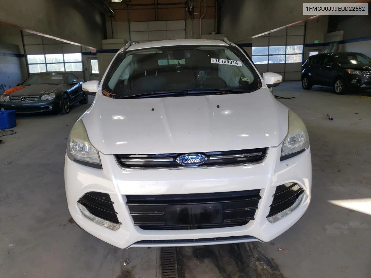 2014 Ford Escape Titanium VIN: 1FMCU0J99EUD22582 Lot: 76153014