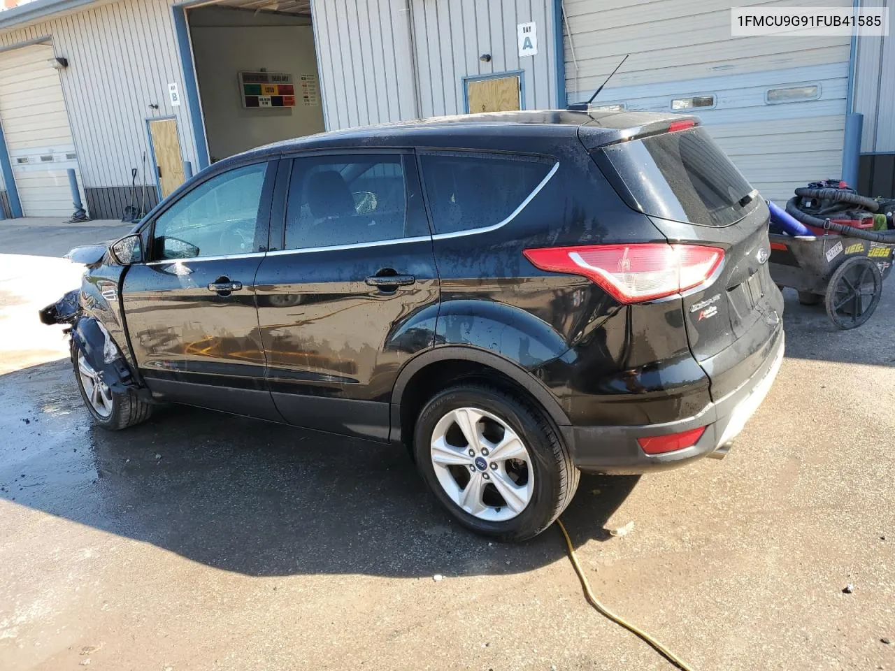 1FMCU9G91FUB41585 2015 Ford Escape Se