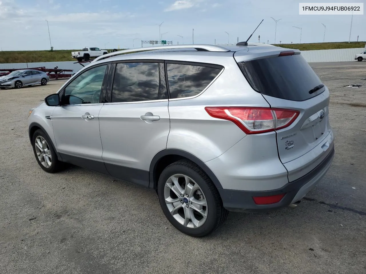 1FMCU9J94FUB06922 2015 Ford Escape Titanium