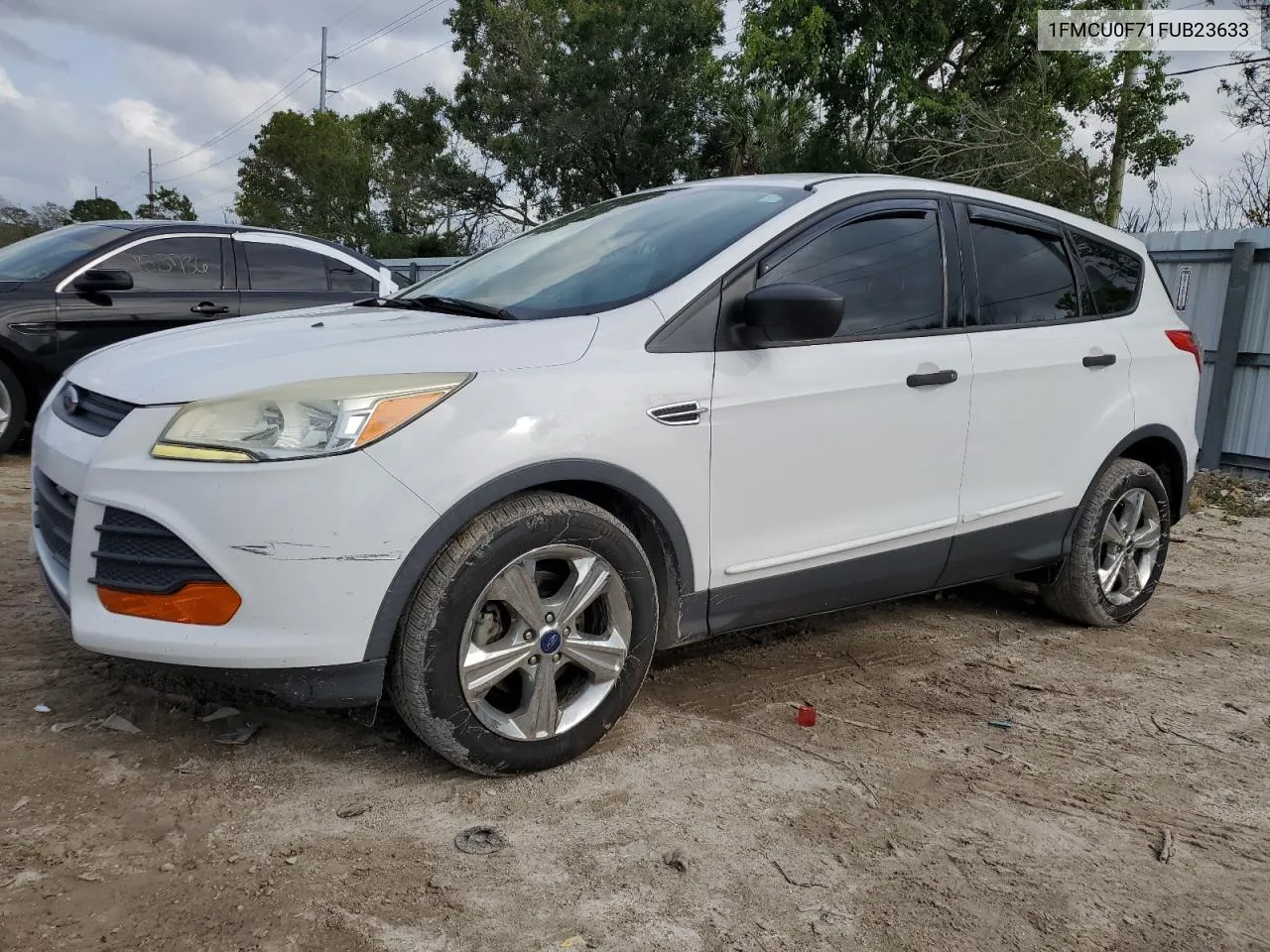 2015 Ford Escape S VIN: 1FMCU0F71FUB23633 Lot: 73647334