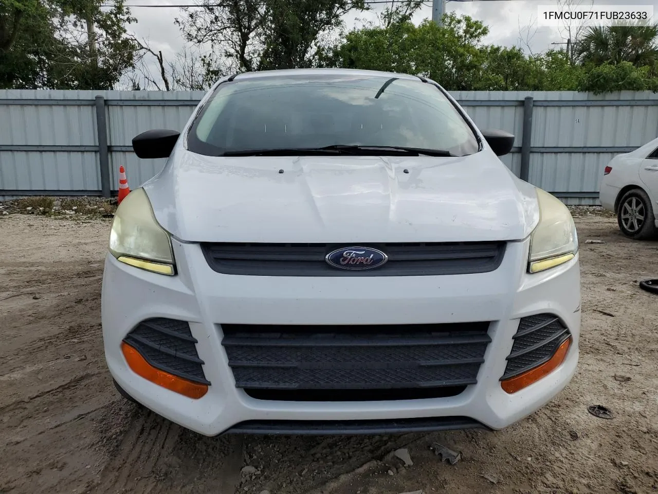 2015 Ford Escape S VIN: 1FMCU0F71FUB23633 Lot: 73647334