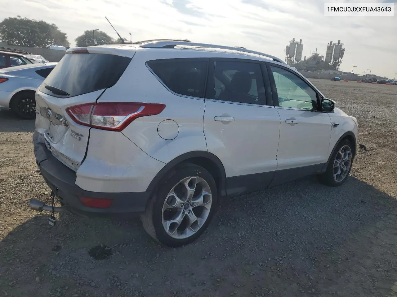 1FMCU0JXXFUA43643 2015 Ford Escape Titanium