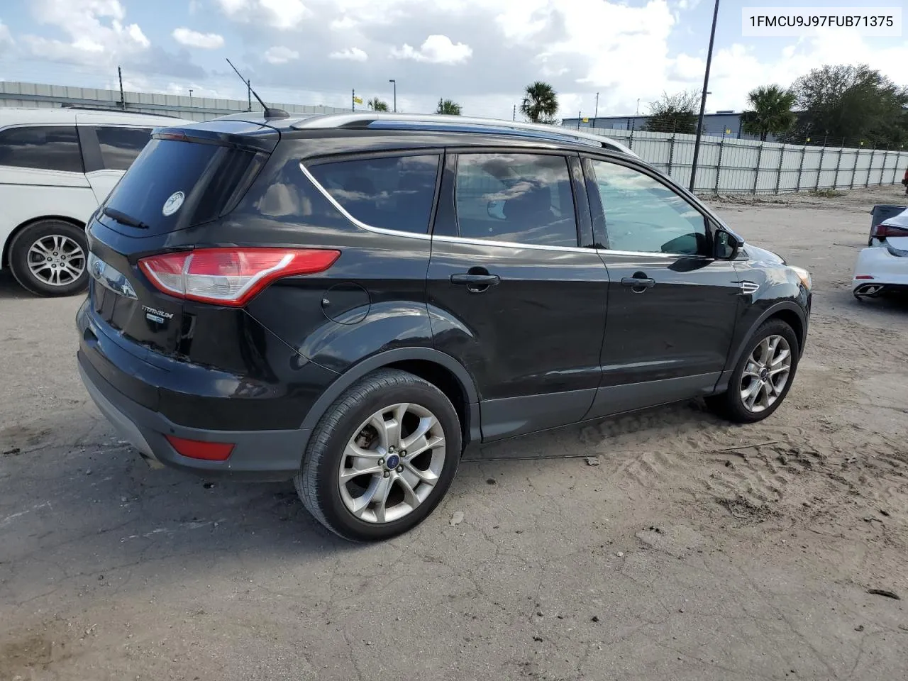 2015 Ford Escape Titanium VIN: 1FMCU9J97FUB71375 Lot: 77278334