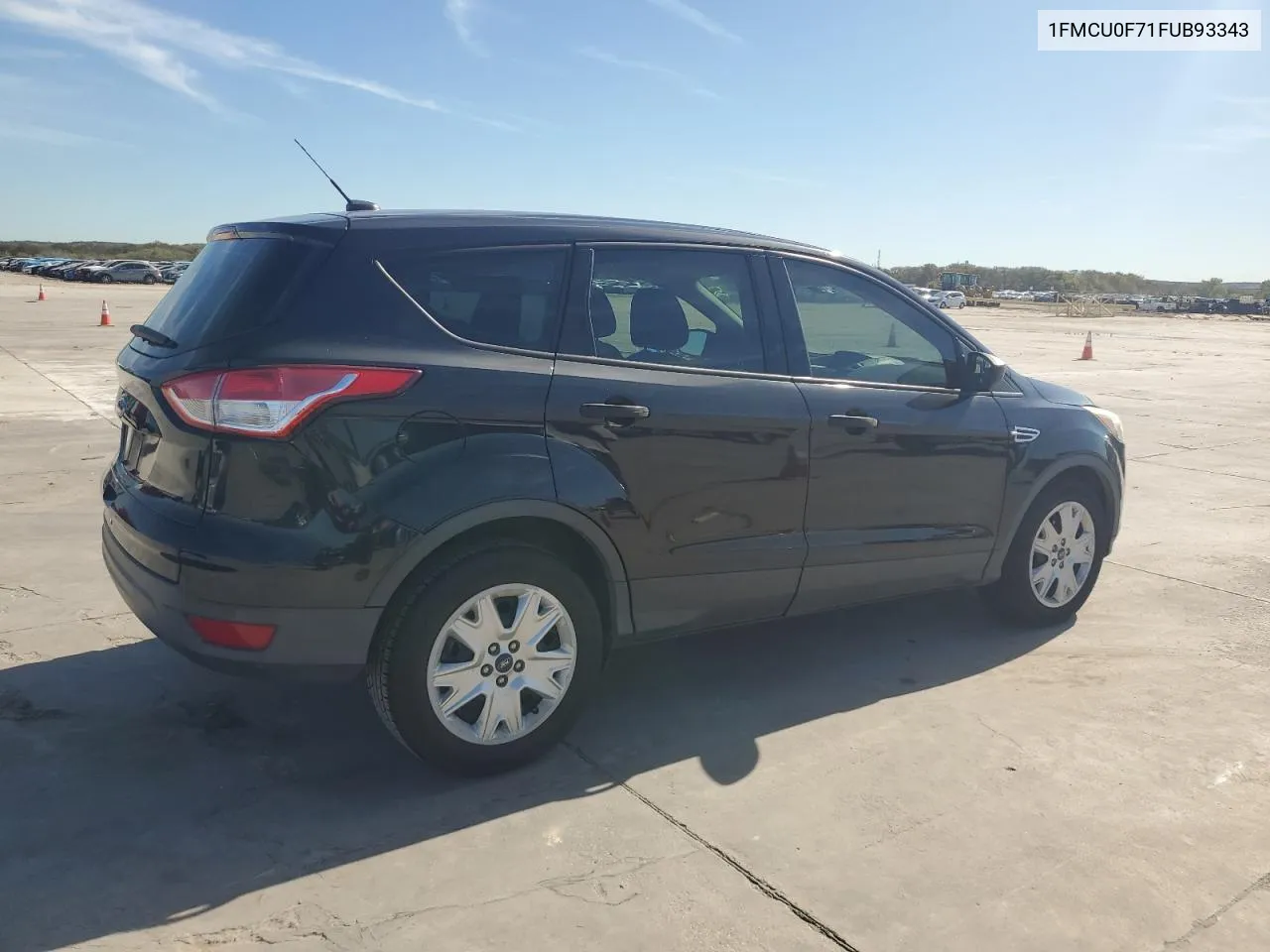 2015 Ford Escape S VIN: 1FMCU0F71FUB93343 Lot: 79976624