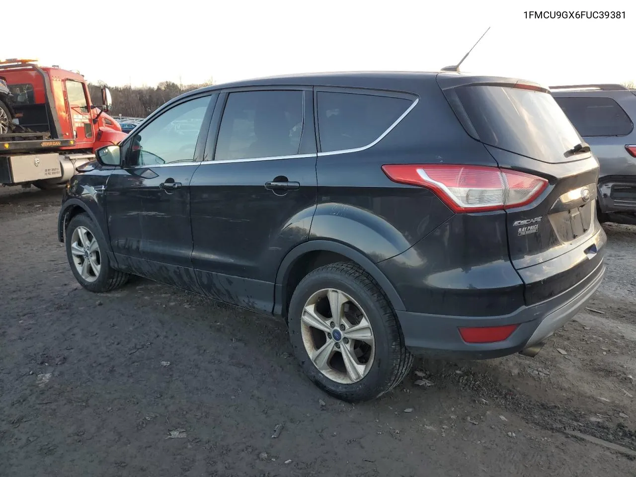 2015 Ford Escape Se VIN: 1FMCU9GX6FUC39381 Lot: 81071124