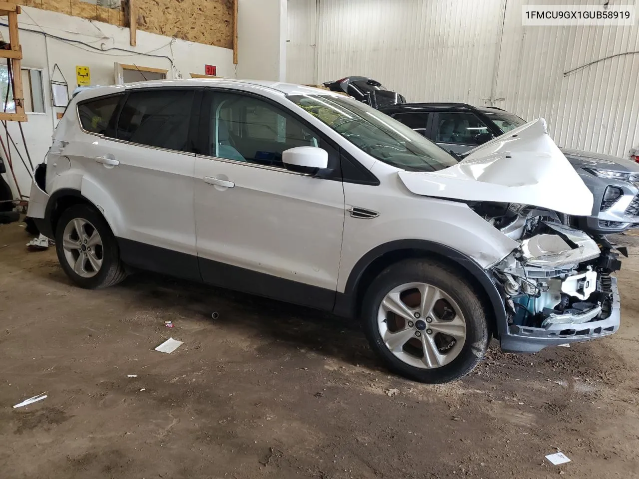 1FMCU9GX1GUB58919 2016 Ford Escape Se