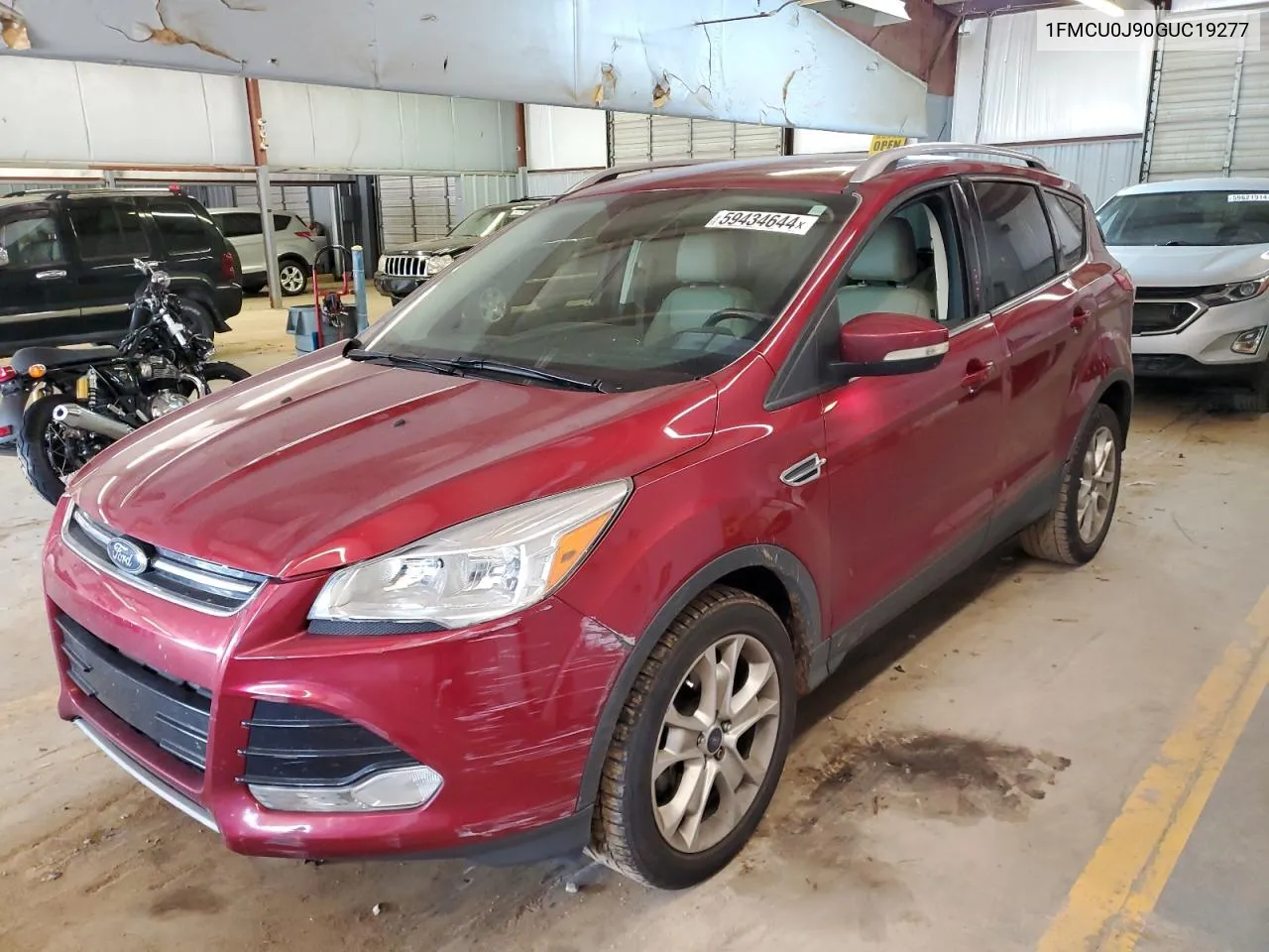 1FMCU0J90GUC19277 2016 Ford Escape Titanium