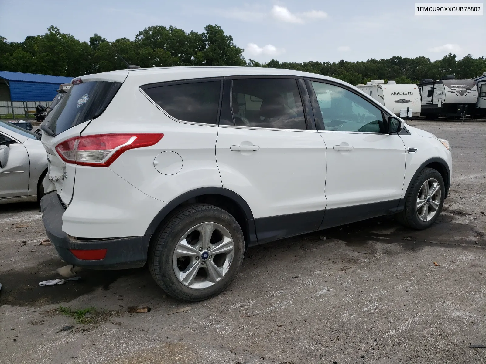 2016 Ford Escape Se VIN: 1FMCU9GXXGUB75802 Lot: 65368304