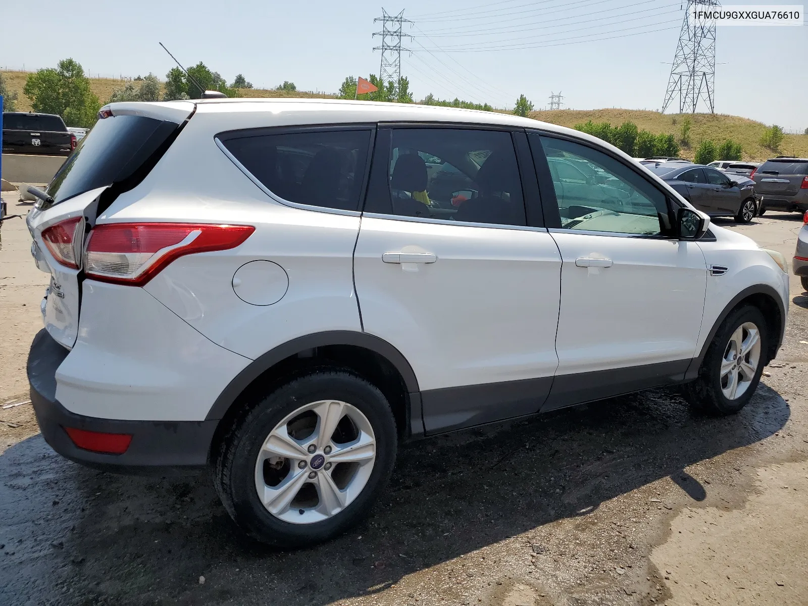 2016 Ford Escape Se VIN: 1FMCU9GXXGUA76610 Lot: 65375424