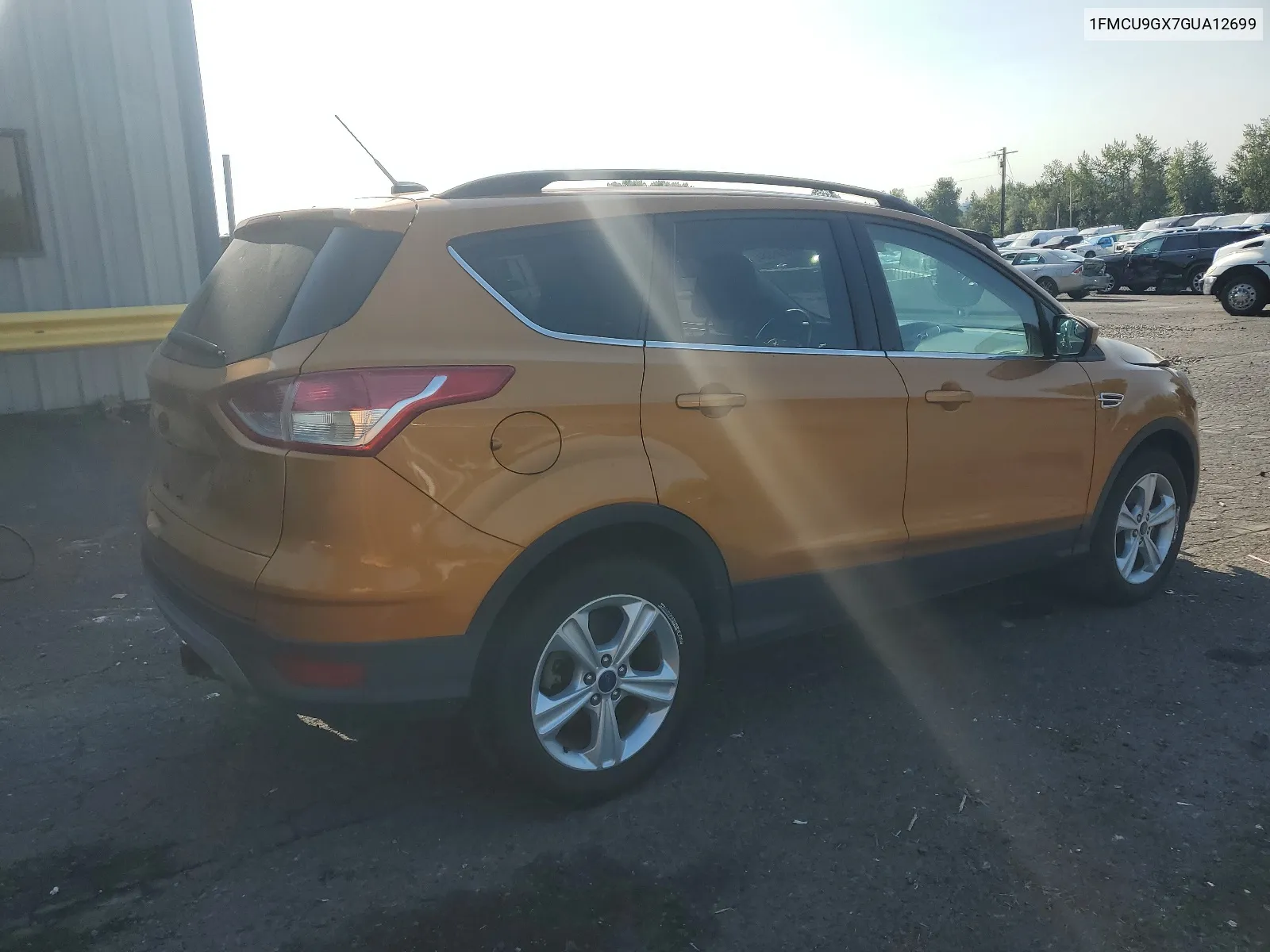 1FMCU9GX7GUA12699 2016 Ford Escape Se