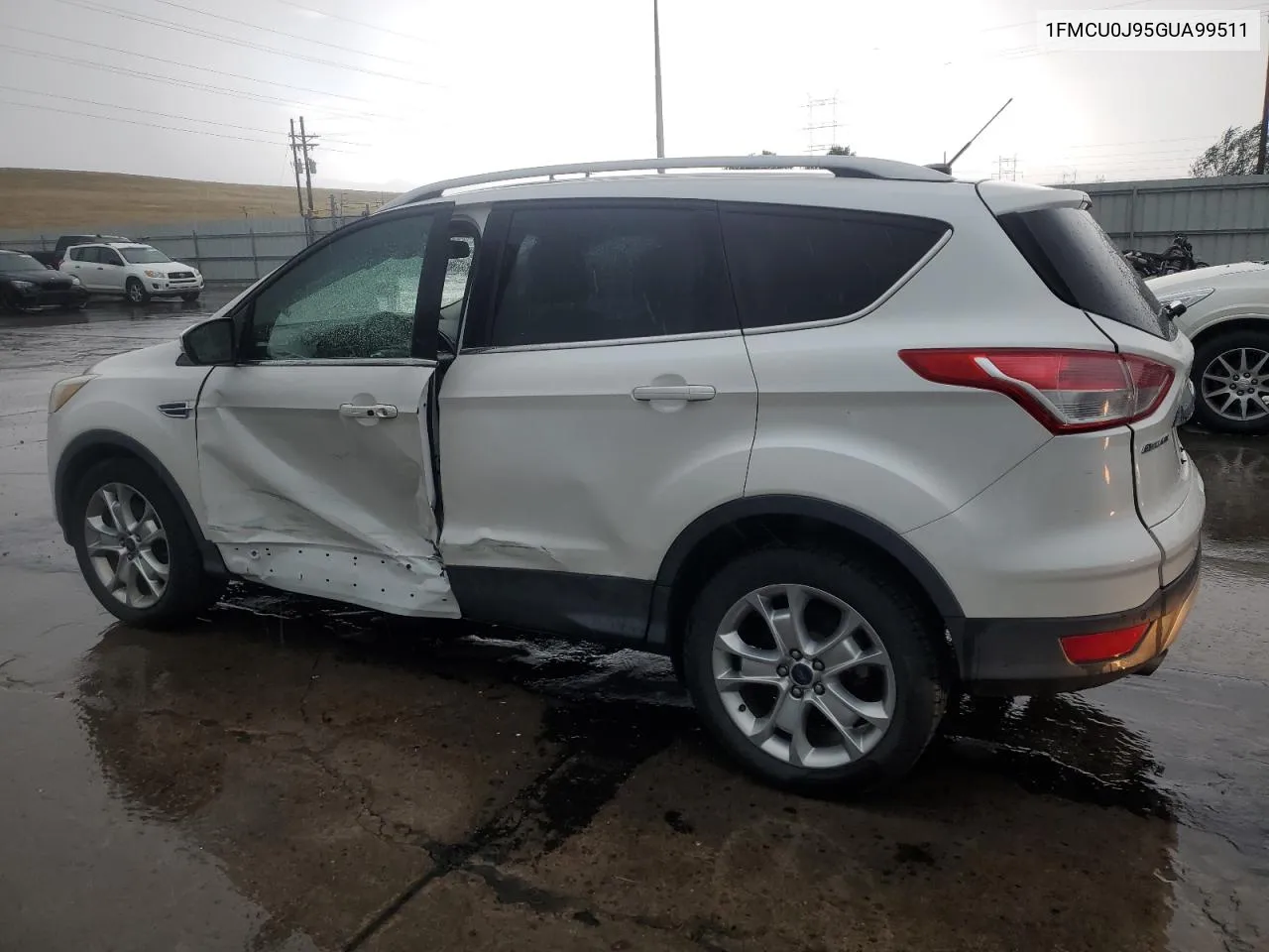 1FMCU0J95GUA99511 2016 Ford Escape Titanium