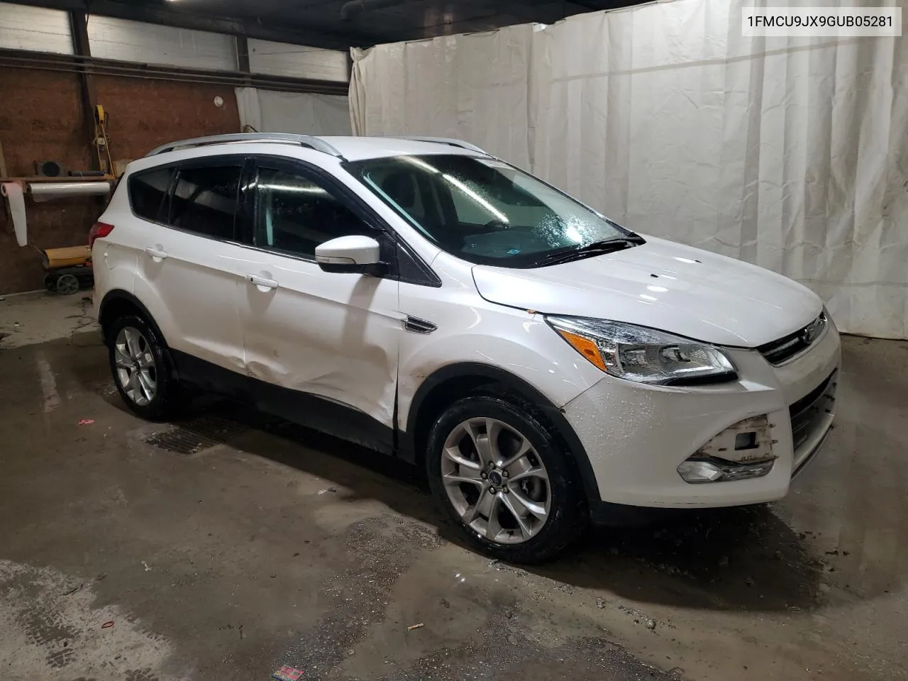 2016 Ford Escape Titanium VIN: 1FMCU9JX9GUB05281 Lot: 74692374