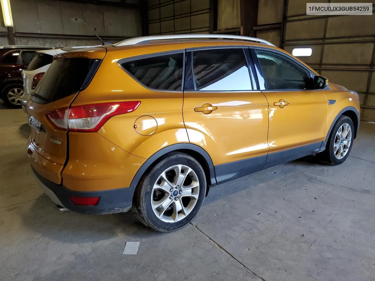 1FMCU0JX3GUB54259 2016 Ford Escape Titanium