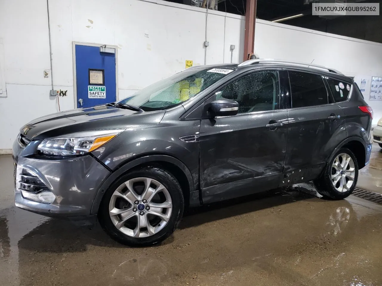 2016 Ford Escape Titanium VIN: 1FMCU9JX4GUB95262 Lot: 75308594