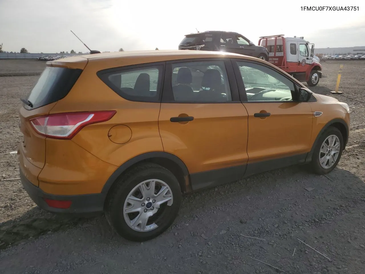 2016 Ford Escape S VIN: 1FMCU0F7XGUA43751 Lot: 76389614