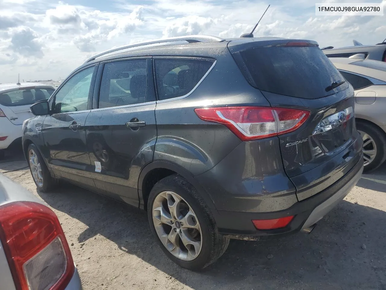 1FMCU0J98GUA92780 2016 Ford Escape Titanium