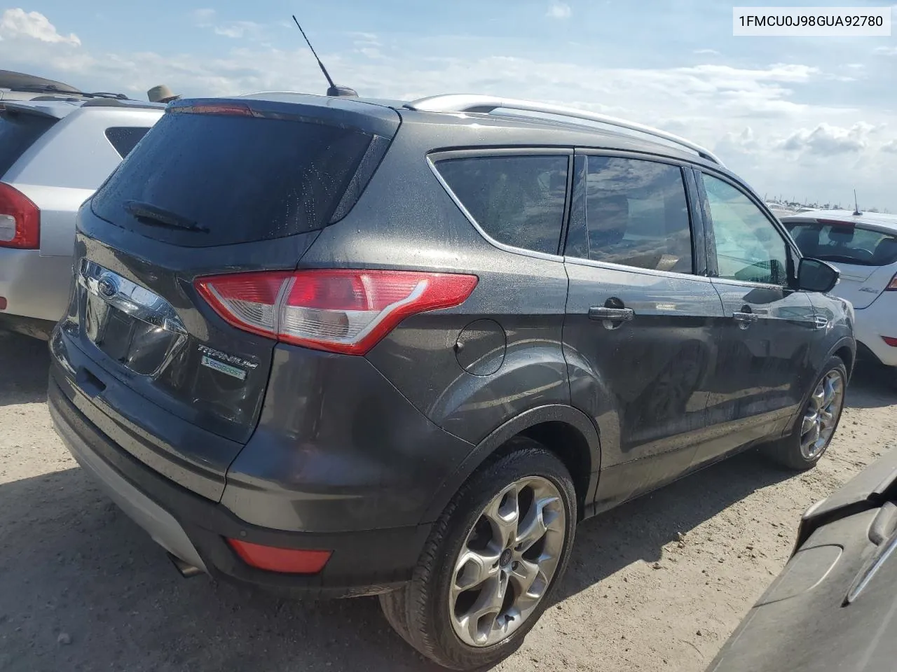 1FMCU0J98GUA92780 2016 Ford Escape Titanium