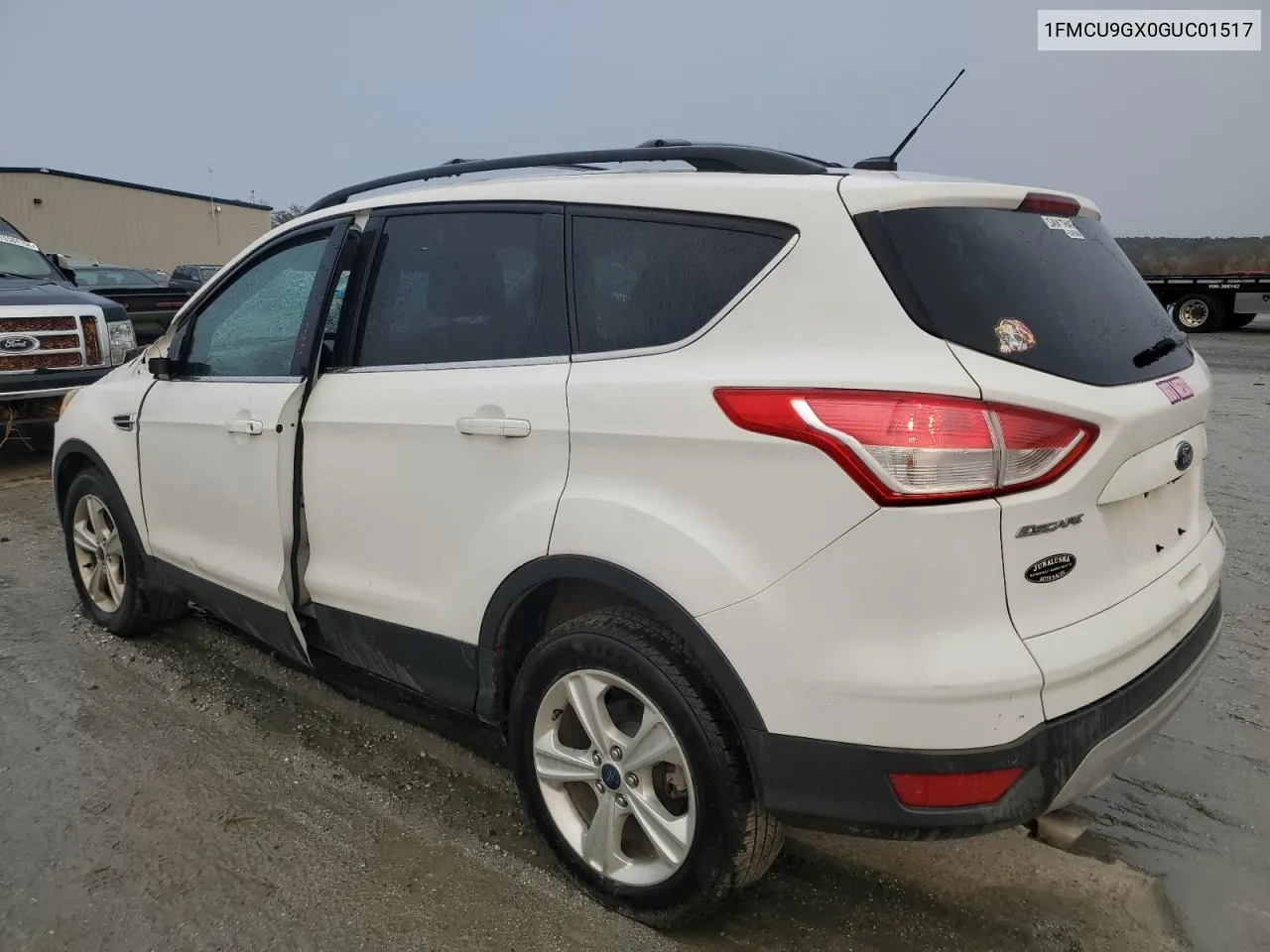 1FMCU9GX0GUC01517 2016 Ford Escape Se