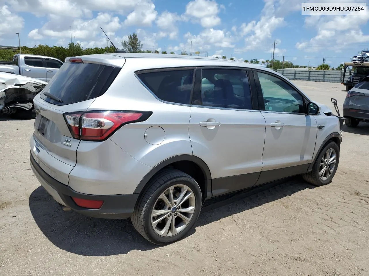 2017 Ford Escape Se VIN: 1FMCU0GD9HUC07254 Lot: 53736124