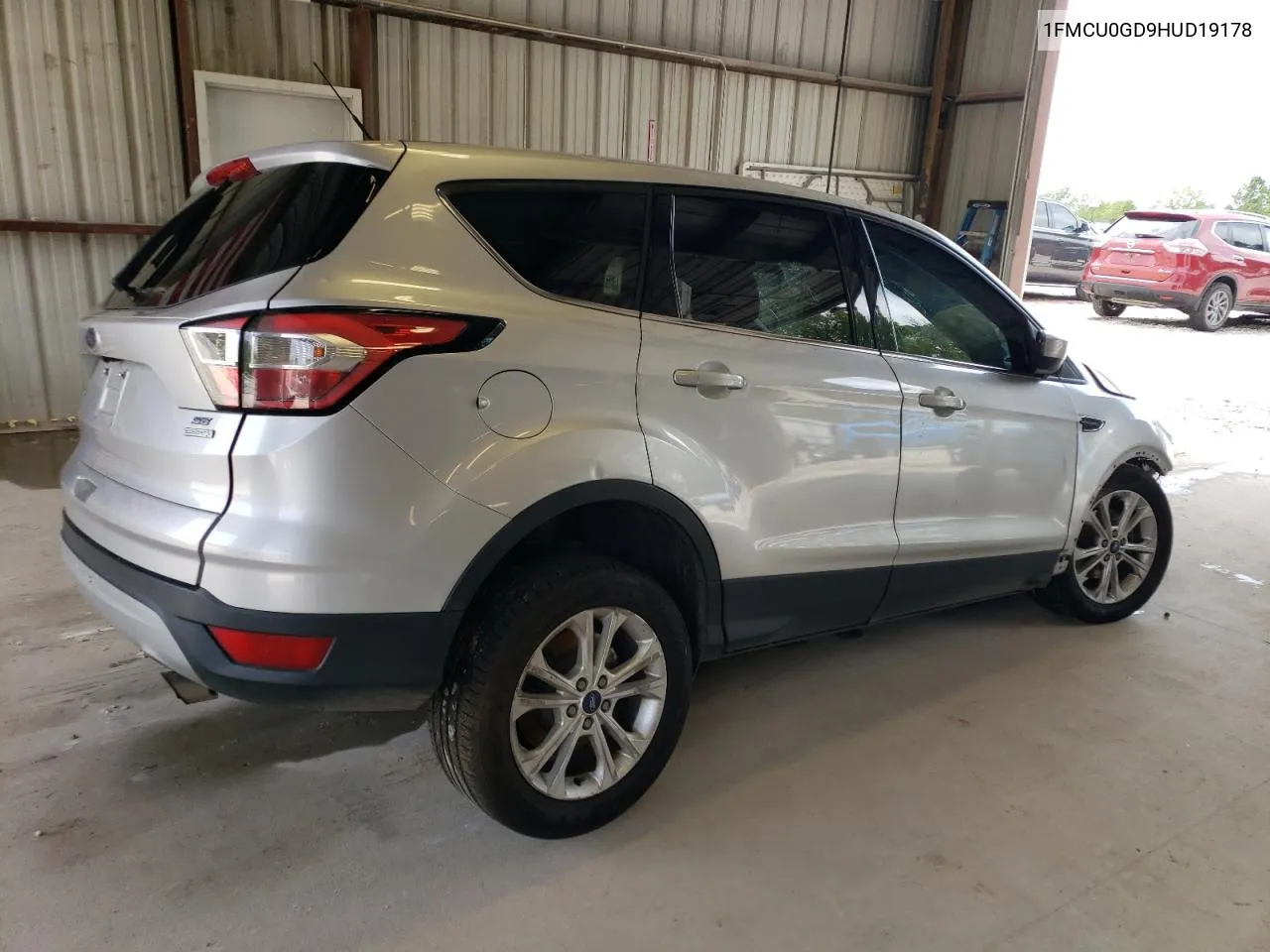 1FMCU0GD9HUD19178 2017 Ford Escape Se