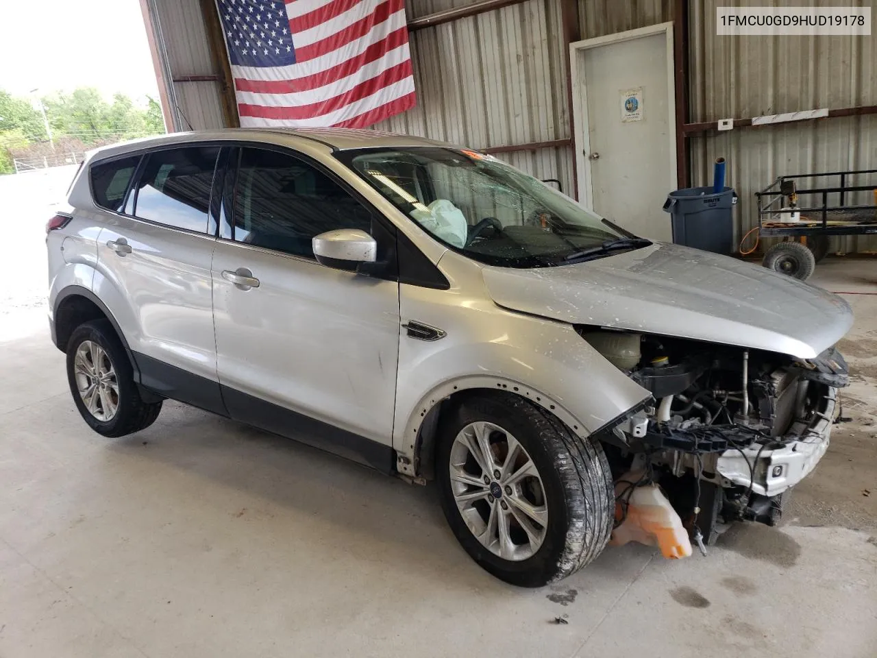 2017 Ford Escape Se VIN: 1FMCU0GD9HUD19178 Lot: 53767894