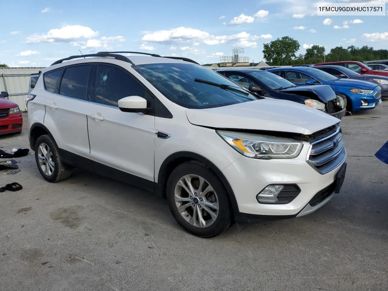 1FMCU9GDXHUC17571 2017 Ford Escape Se