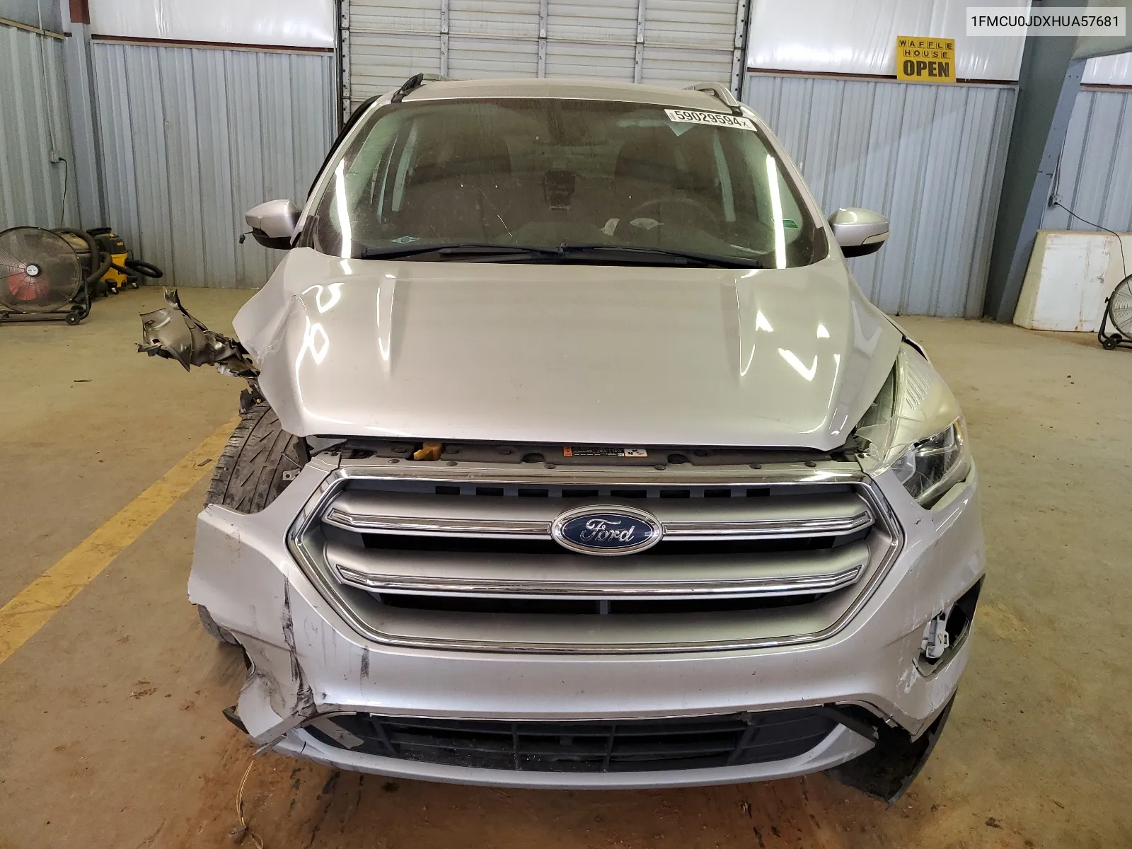 1FMCU0JDXHUA57681 2017 Ford Escape Titanium