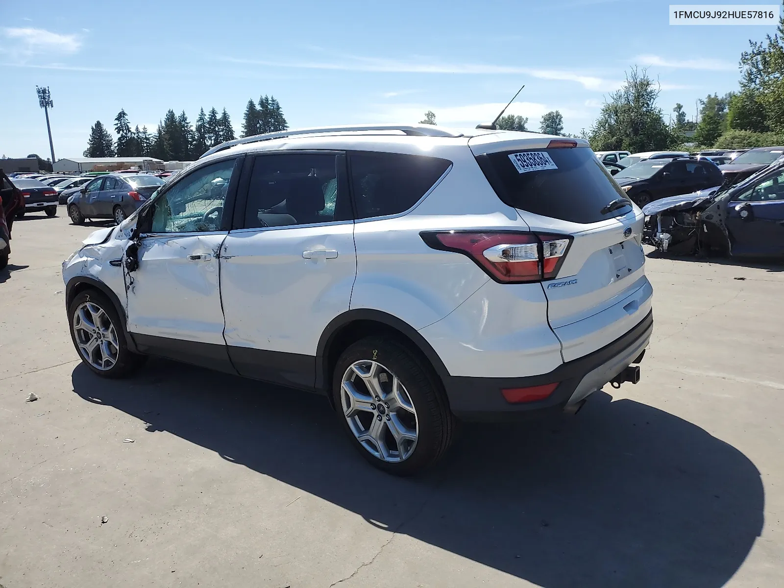 1FMCU9J92HUE57816 2017 Ford Escape Titanium