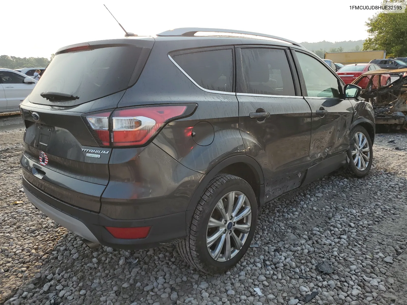 1FMCU0JD8HUE32595 2017 Ford Escape Titanium