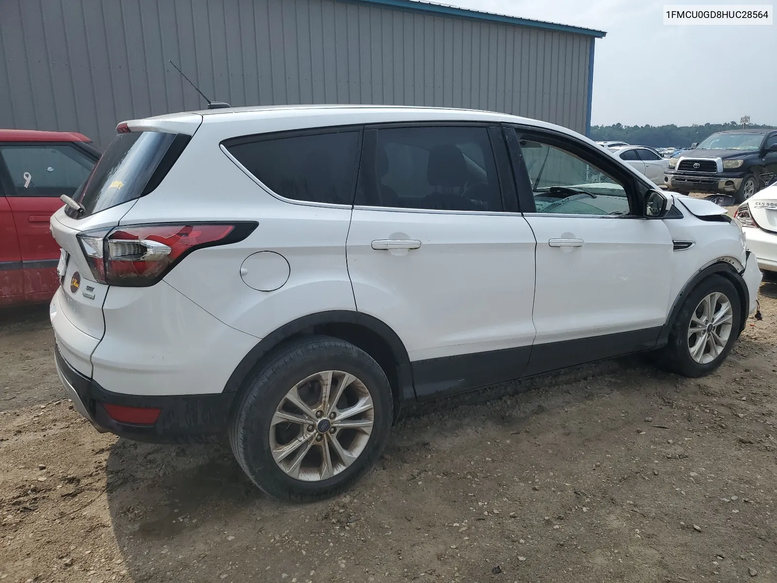 1FMCU0GD8HUC28564 2017 Ford Escape Se