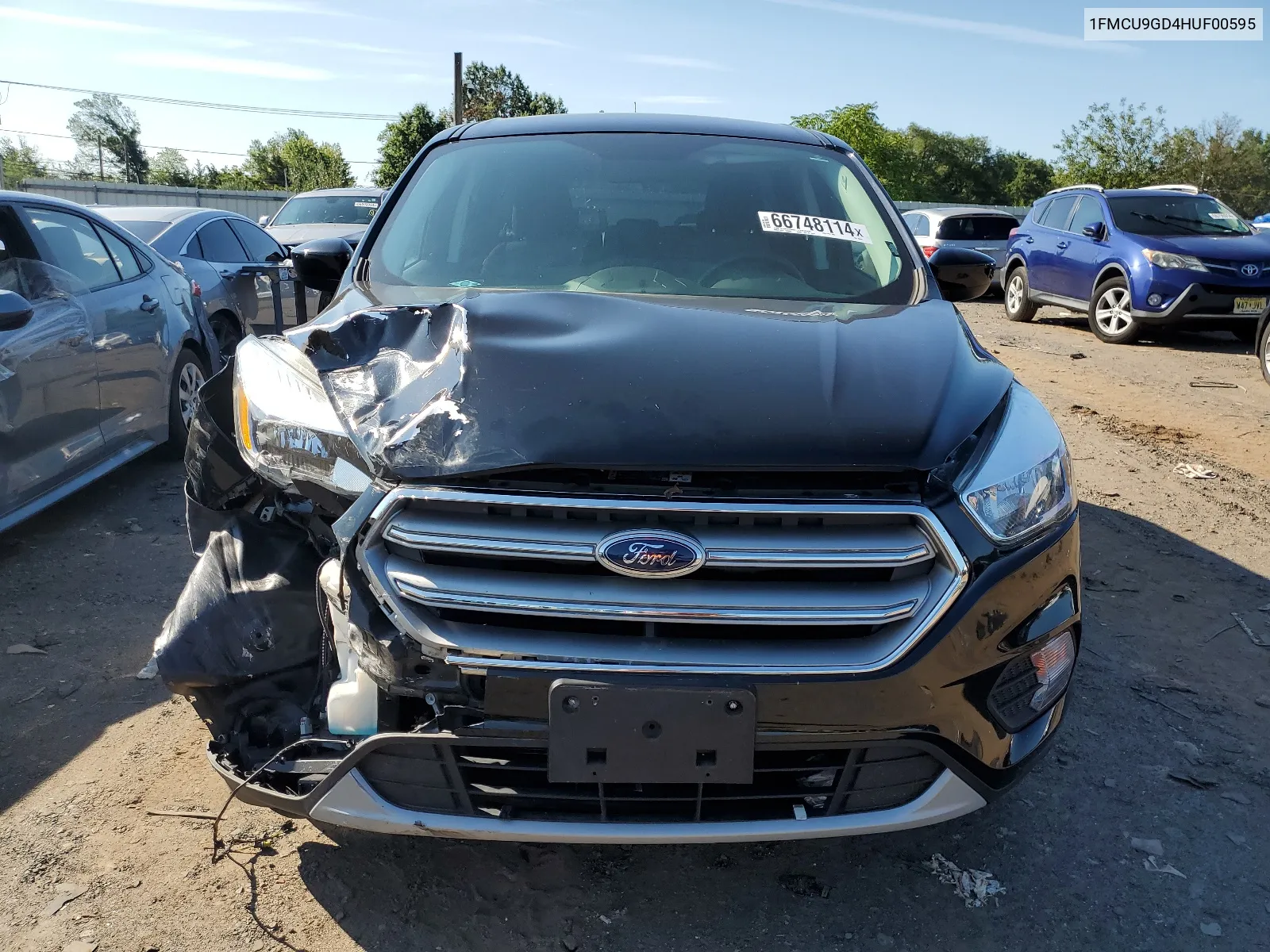 1FMCU9GD4HUF00595 2017 Ford Escape Se