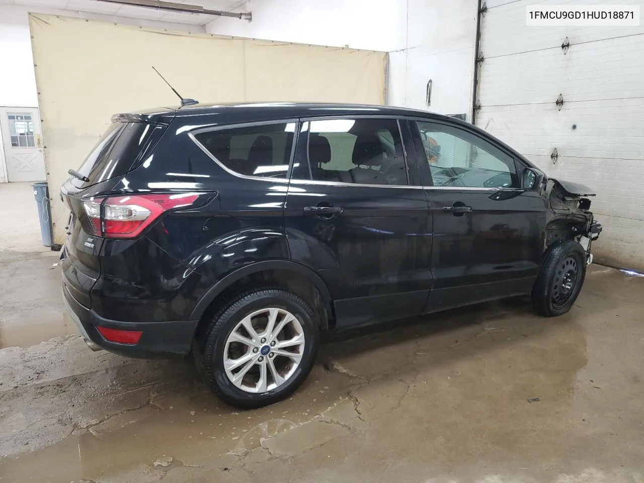 2017 Ford Escape Se VIN: 1FMCU9GD1HUD18871 Lot: 68929744