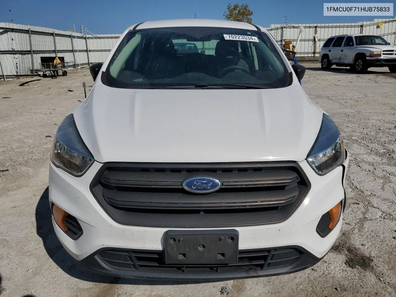 2017 Ford Escape S VIN: 1FMCU0F71HUB75833 Lot: 70223534