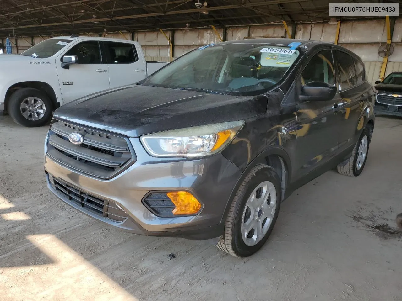 2017 Ford Escape S VIN: 1FMCU0F76HUE09433 Lot: 70854064