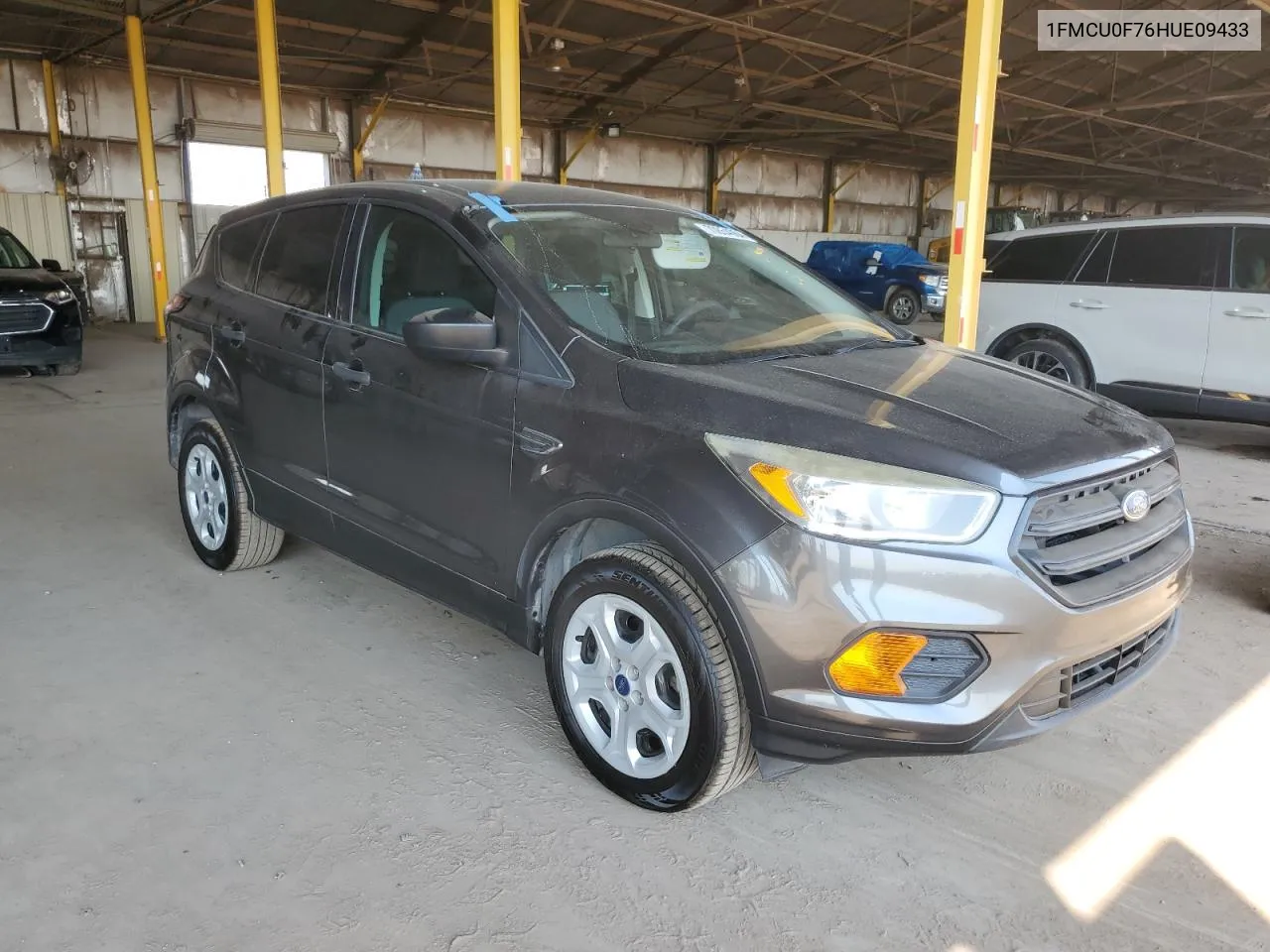 2017 Ford Escape S VIN: 1FMCU0F76HUE09433 Lot: 70854064