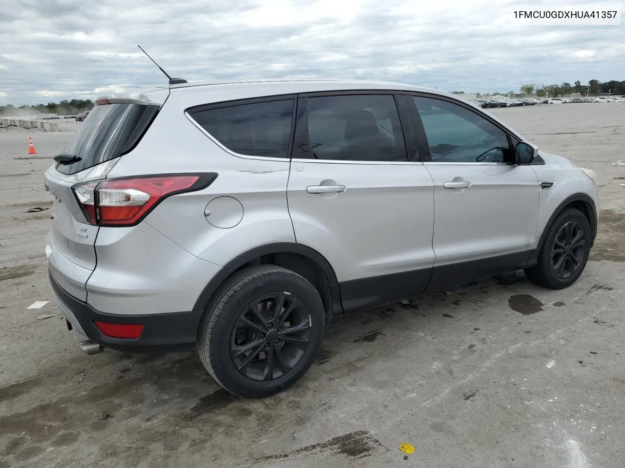 2017 Ford Escape Se VIN: 1FMCU0GDXHUA41357 Lot: 72345474