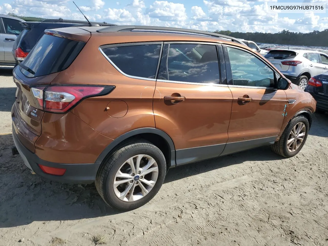 2017 Ford Escape Se VIN: 1FMCU9G97HUB71516 Lot: 73239744